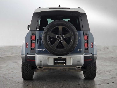 2023 Land Rover Defender SE
