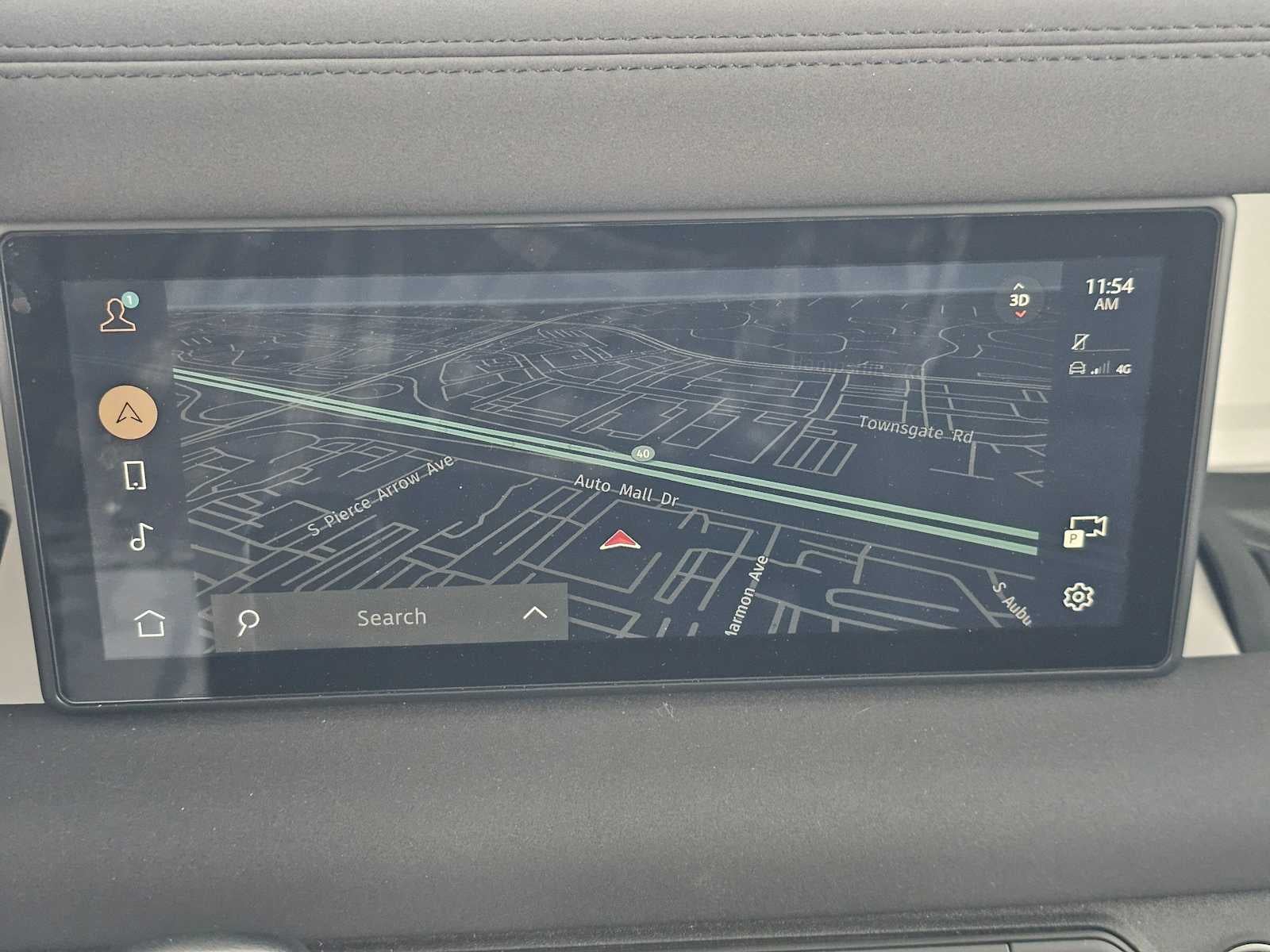 2023 Land Rover Defender SE