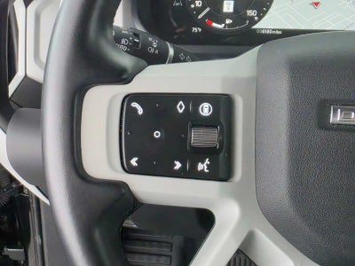 2024 Land Rover Defender SE