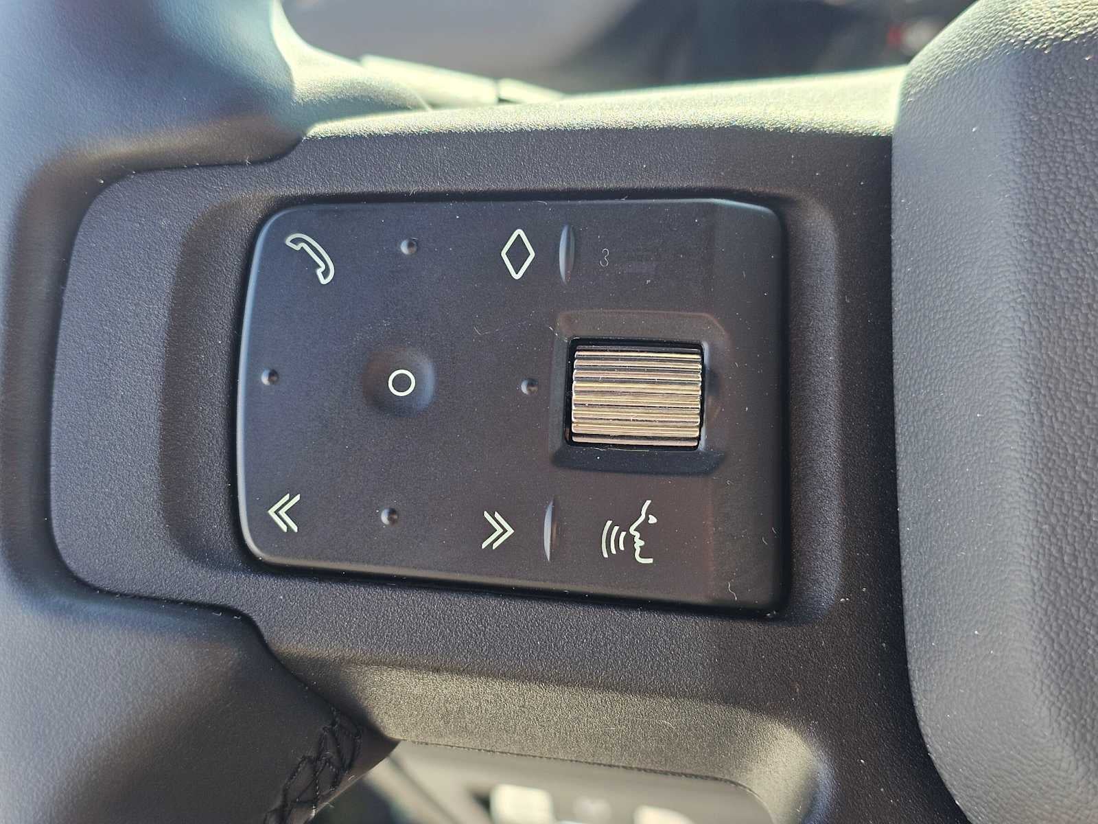 2023 Land Rover Defender 75th Edition