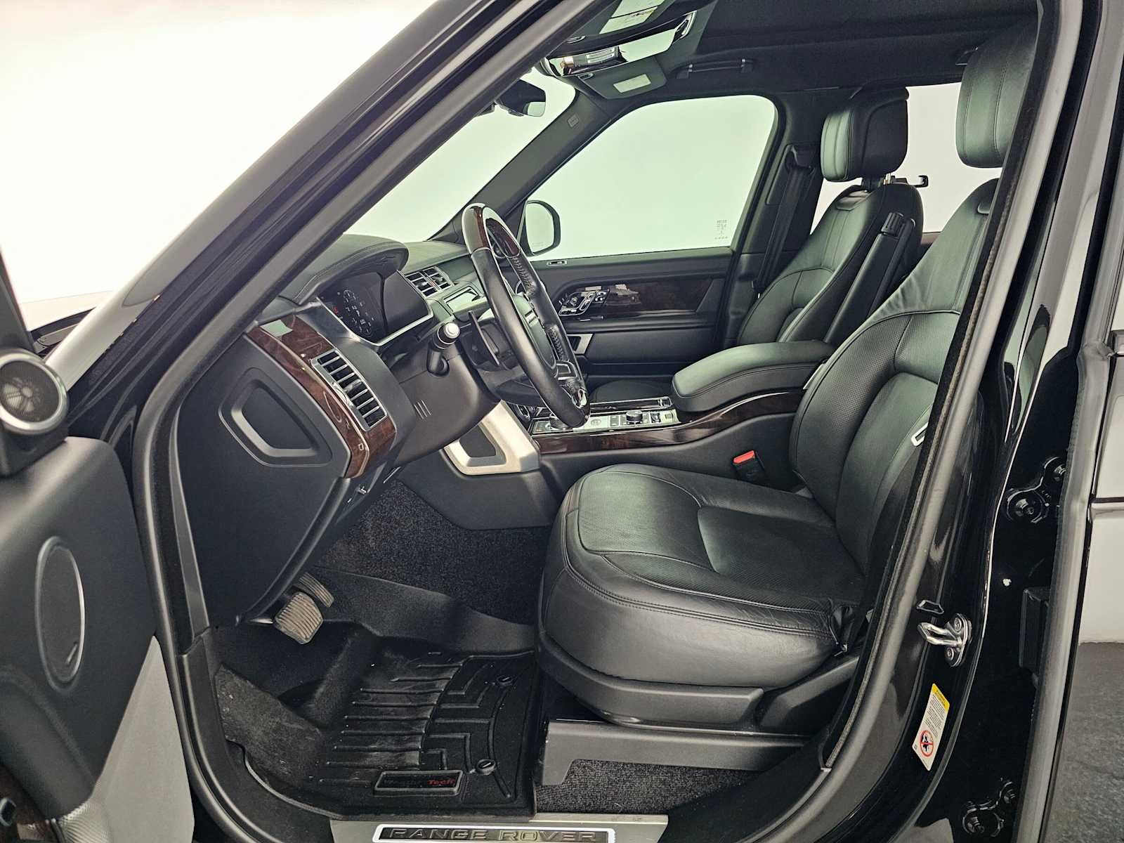 2018 Land Rover Range Rover V8 Supercharged SWB