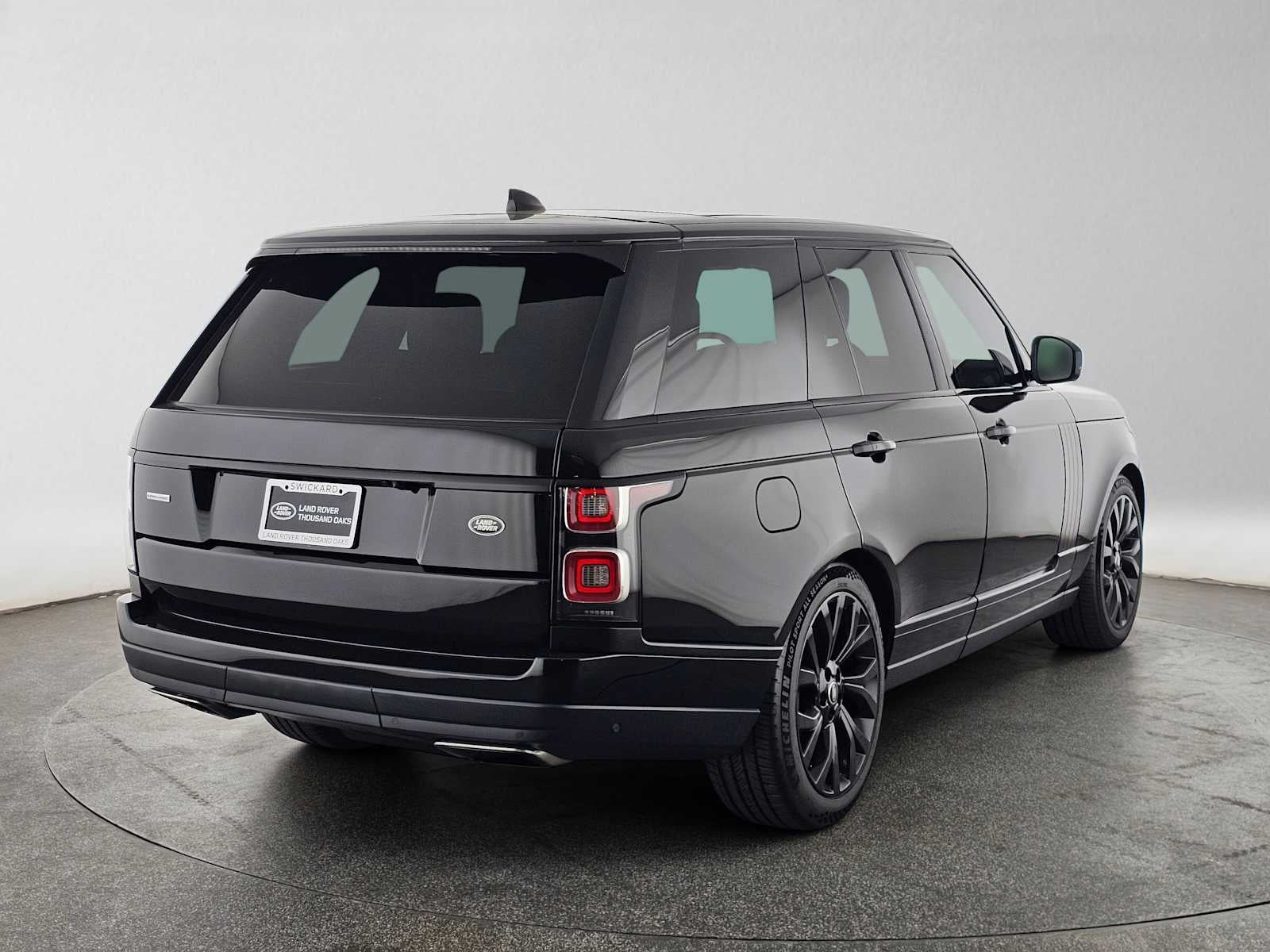 2018 Land Rover Range Rover V8 Supercharged SWB