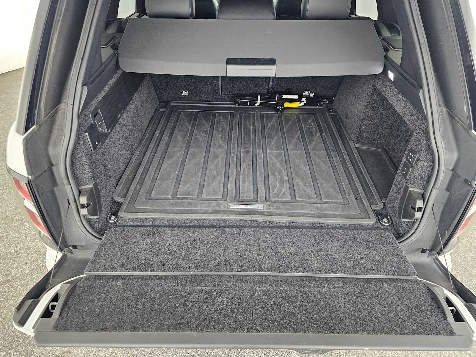 2019 Land Rover Range Rover V8 Supercharged SWB