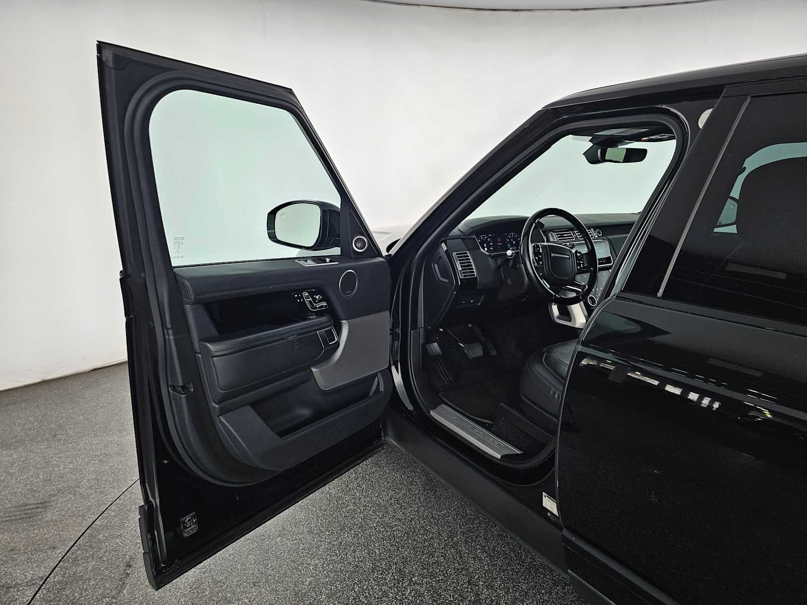2018 Land Rover Range Rover HSE