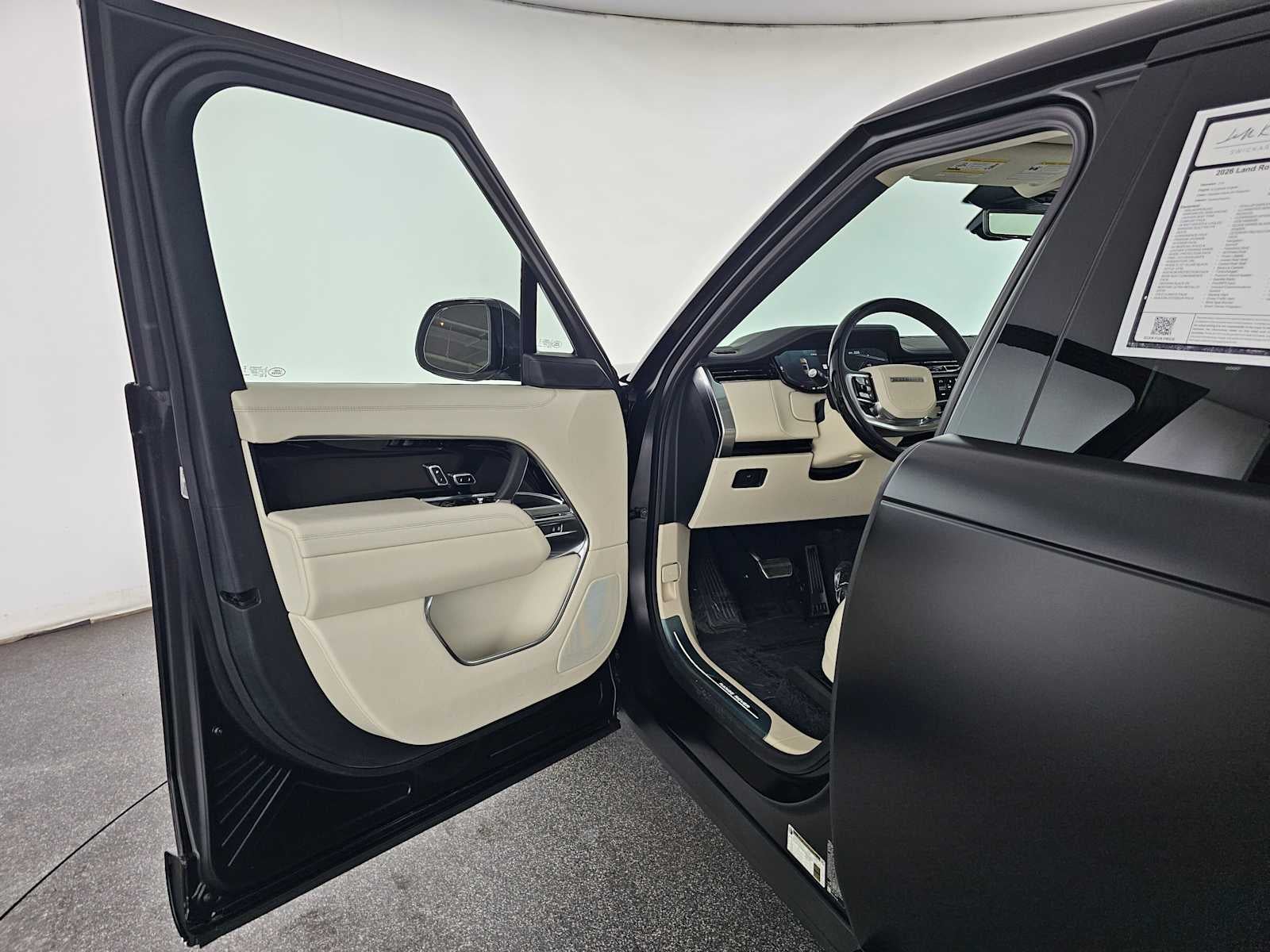 2026 Land Rover Range Rover SE