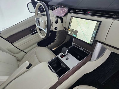 2024 Land Rover Range Rover SE