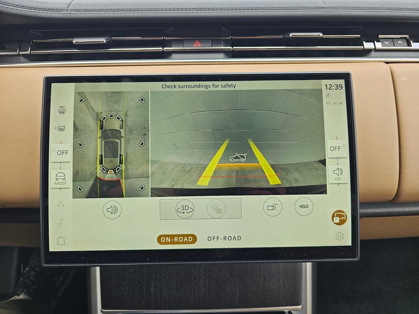 2025 Land Rover Range Rover SE