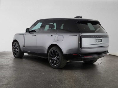 2025 Land Rover Range Rover SE