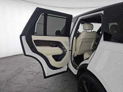 2023 Land Rover Range Rover SE