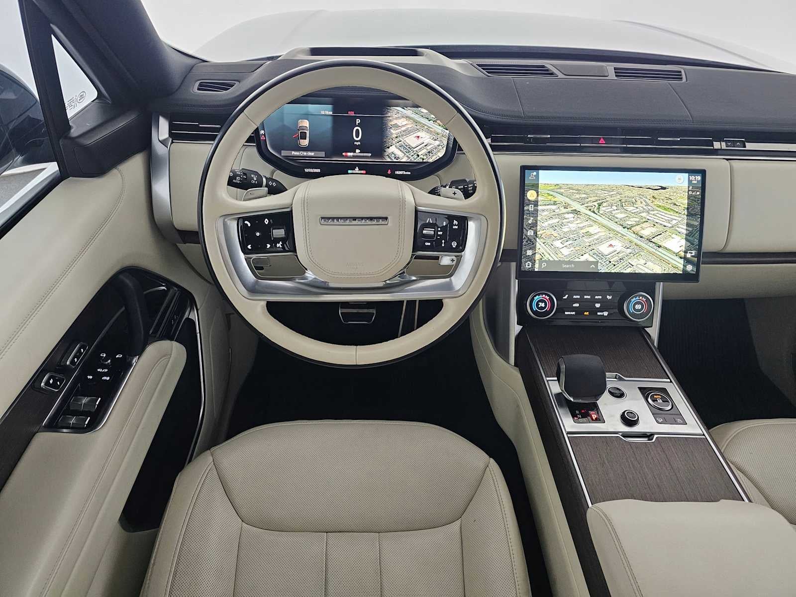 2023 Land Rover Range Rover SE