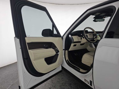 2023 Land Rover Range Rover SE