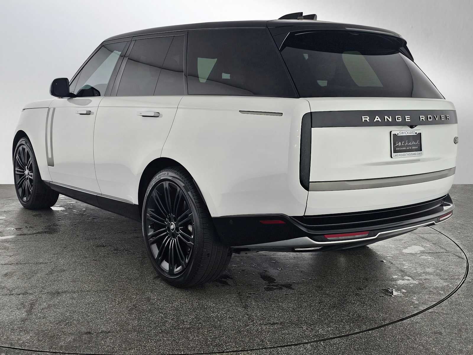 2023 Land Rover Range Rover SE