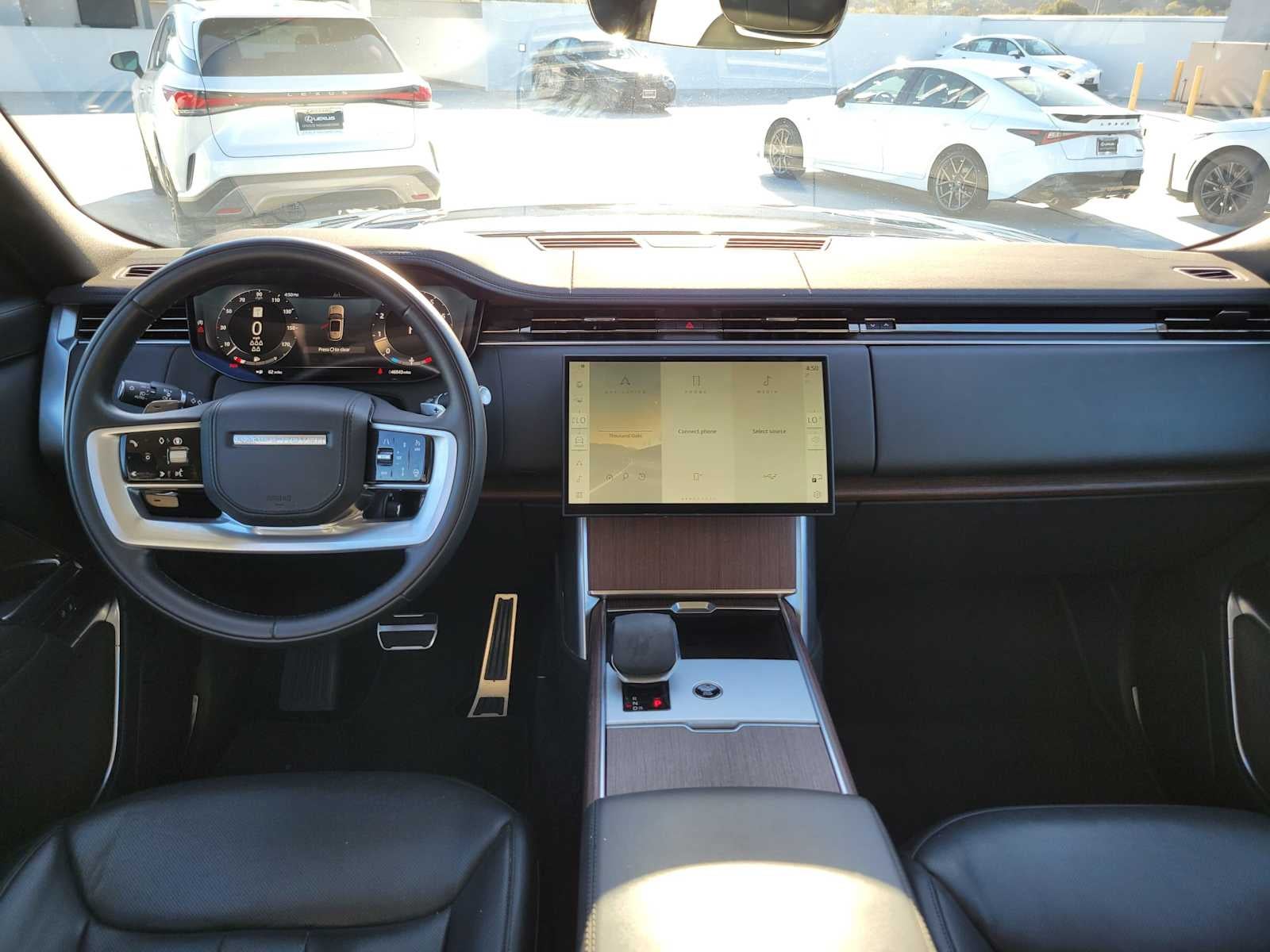 2025 Land Rover Range Rover SE