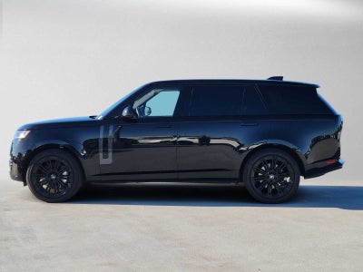 2025 Land Rover Range Rover SE