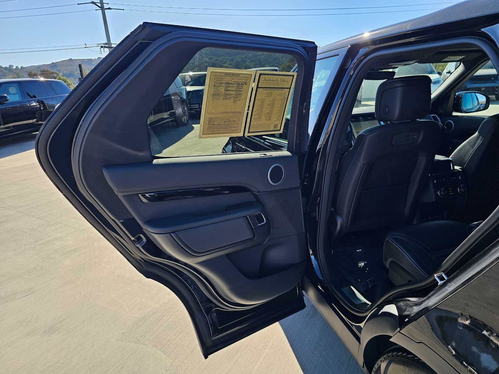 2025 Land Rover Discovery S