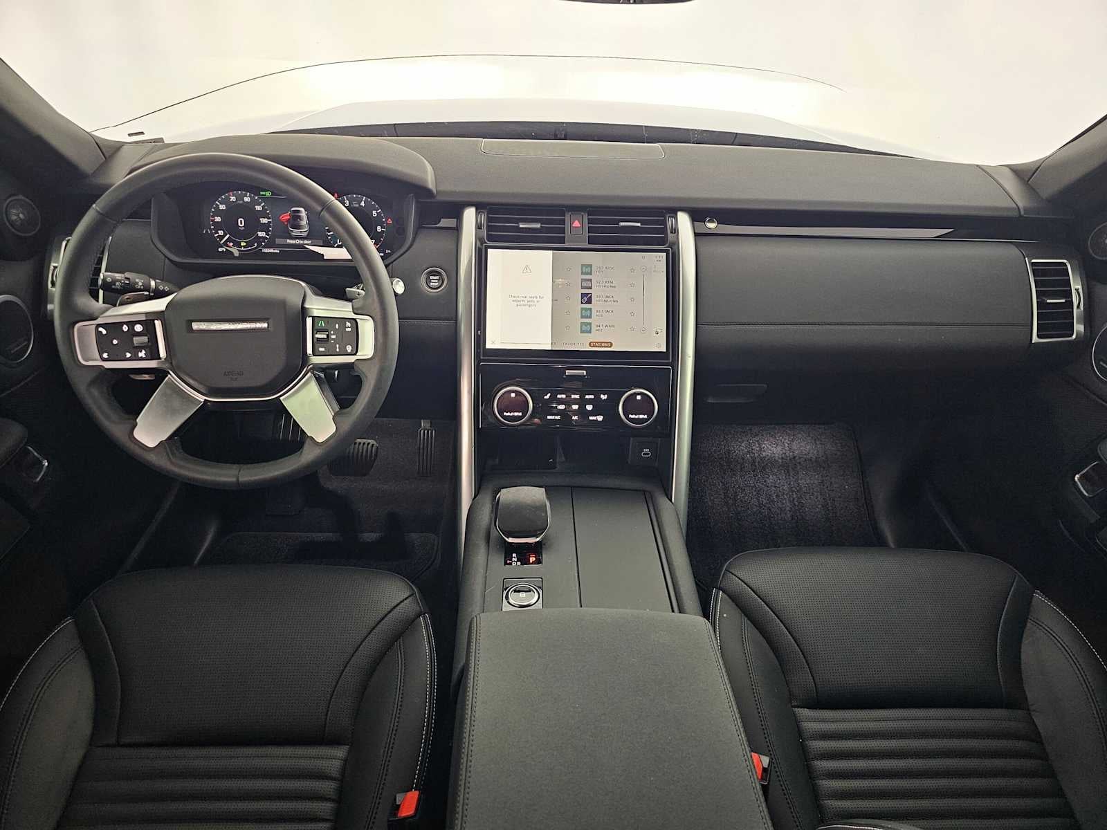 2025 Land Rover Discovery S