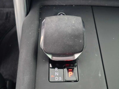 2025 Land Rover Discovery S