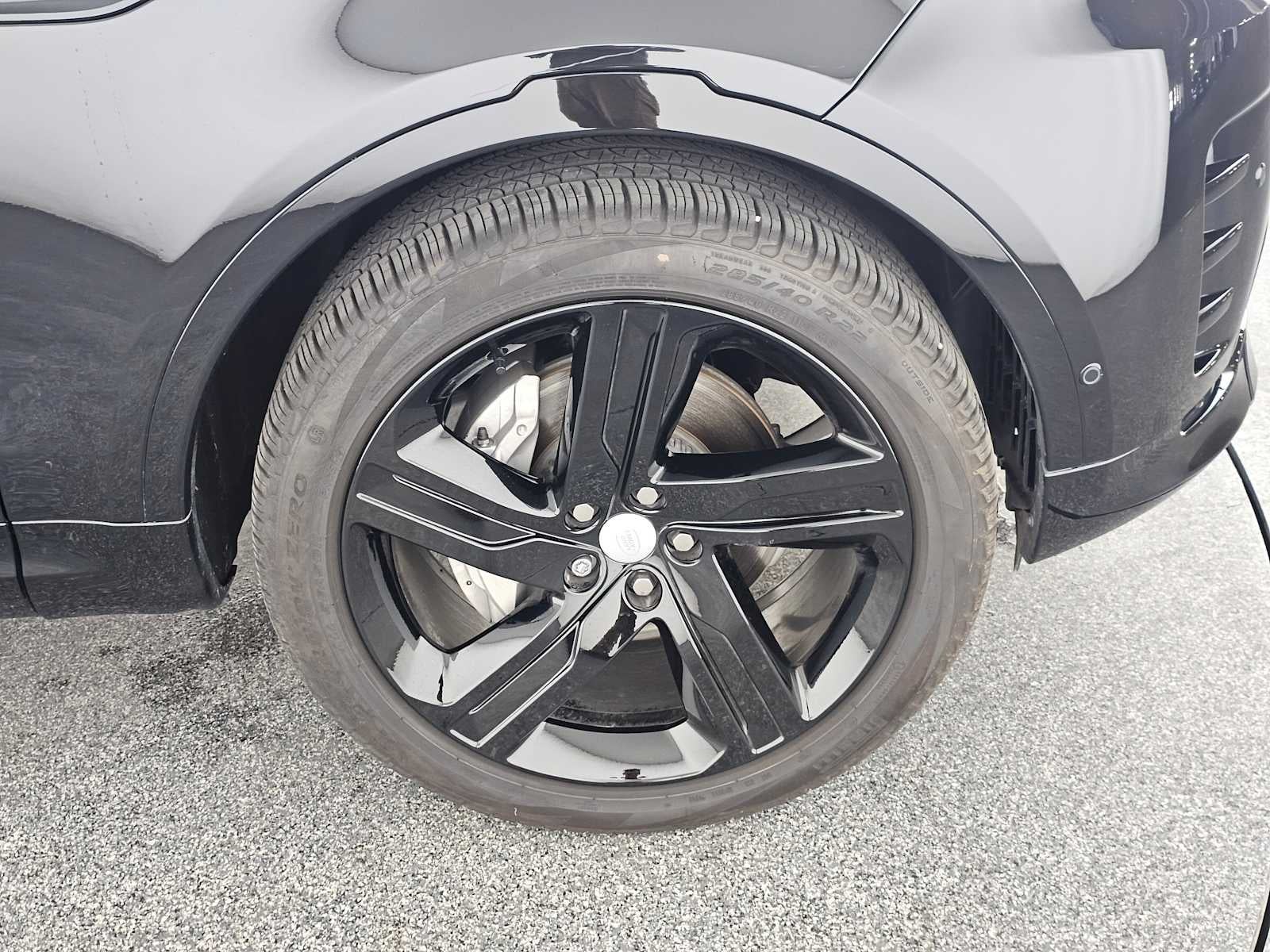 2025 Land Rover Discovery Dynamic SE