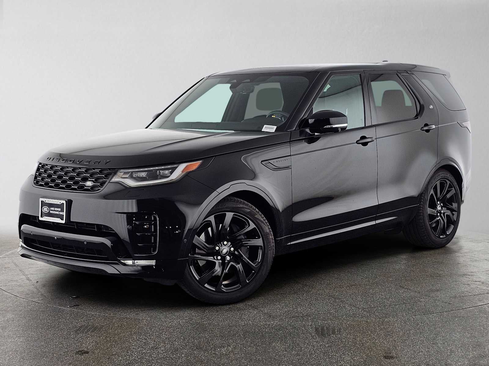 2025 Land Rover Discovery Dynamic SE