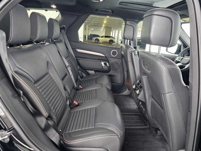 2025 Land Rover Discovery Dynamic SE
