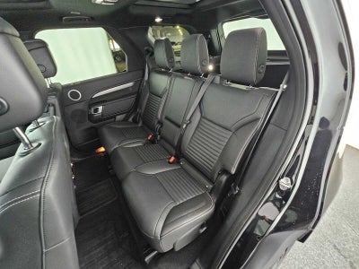 2025 Land Rover Discovery Dynamic SE