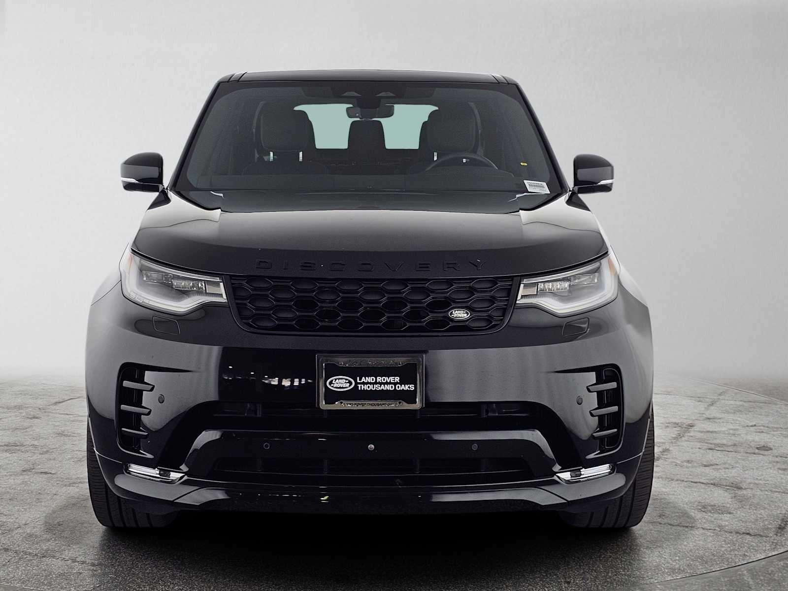 2025 Land Rover Discovery Dynamic SE