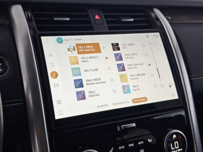 2025 Land Rover Discovery Dynamic SE