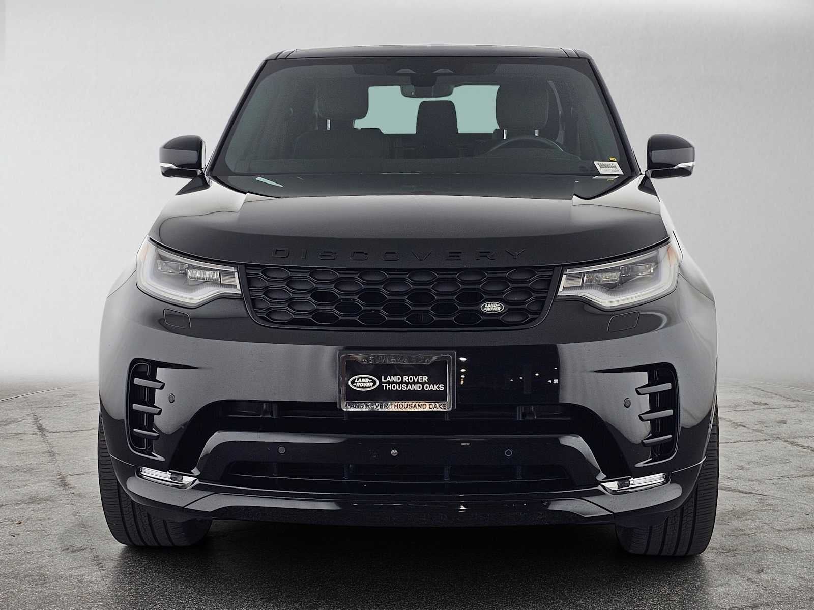 2025 Land Rover Discovery Dynamic SE