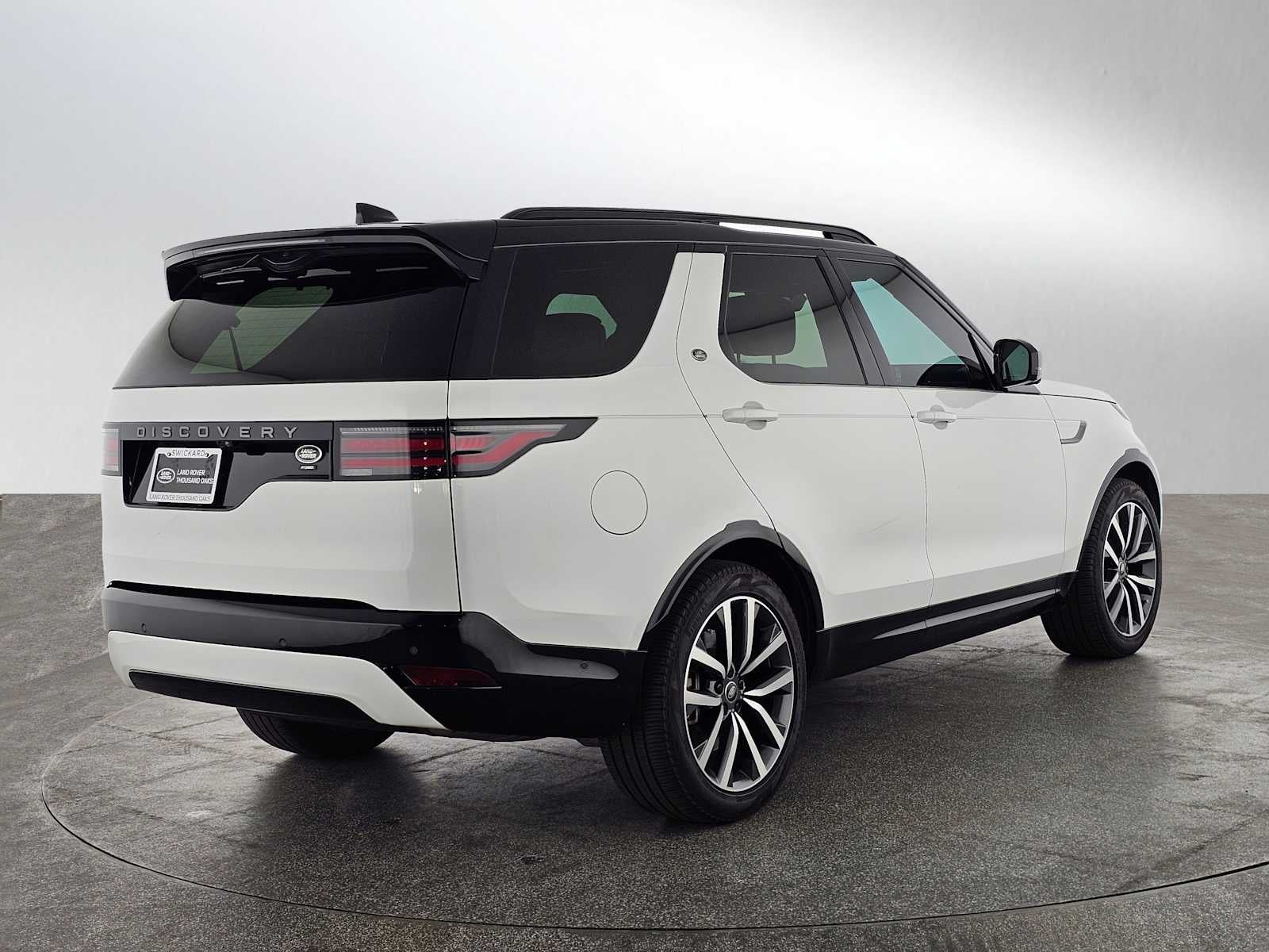 2023 Land Rover Discovery HSE R-Dynamic