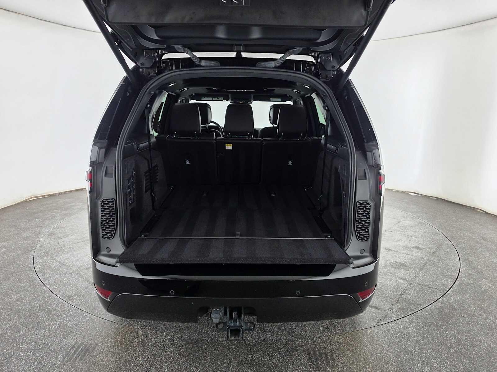 2023 Land Rover Discovery S R-Dynamic