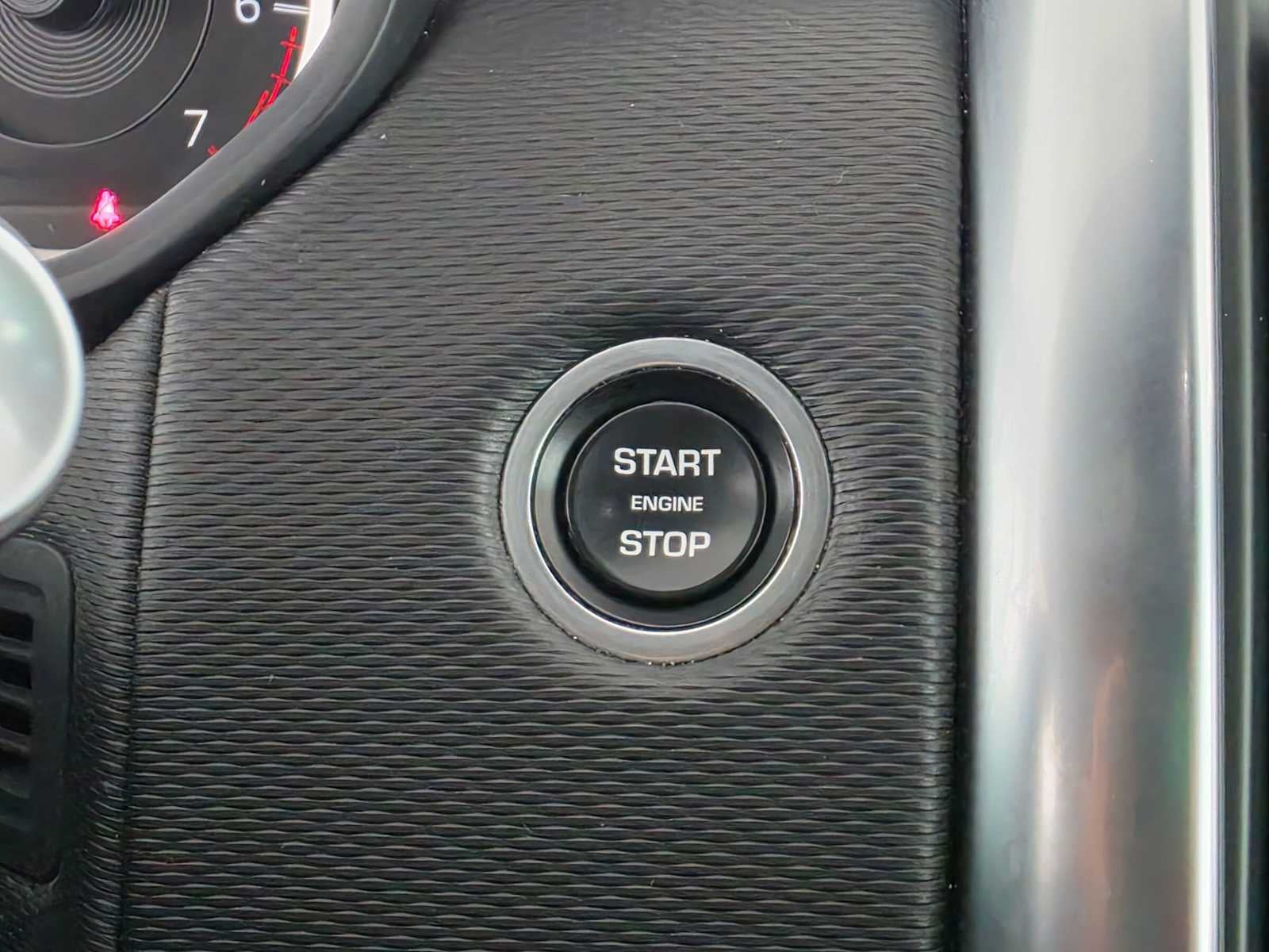 2023 Land Rover Discovery S R-Dynamic