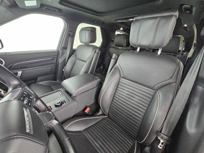 2024 Land Rover Discovery Metropolitan Edition