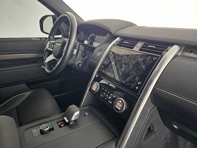 2023 Land Rover Discovery Metropolitan Edition