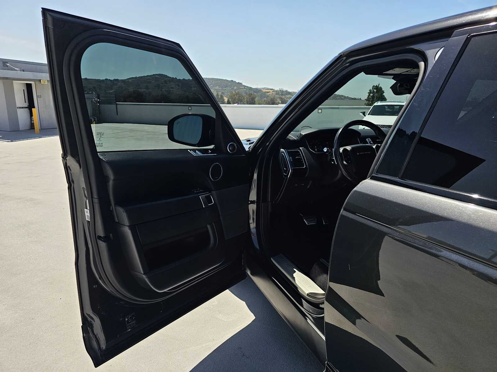 2022 Land Rover Range Rover Sport HSE Silver Edition