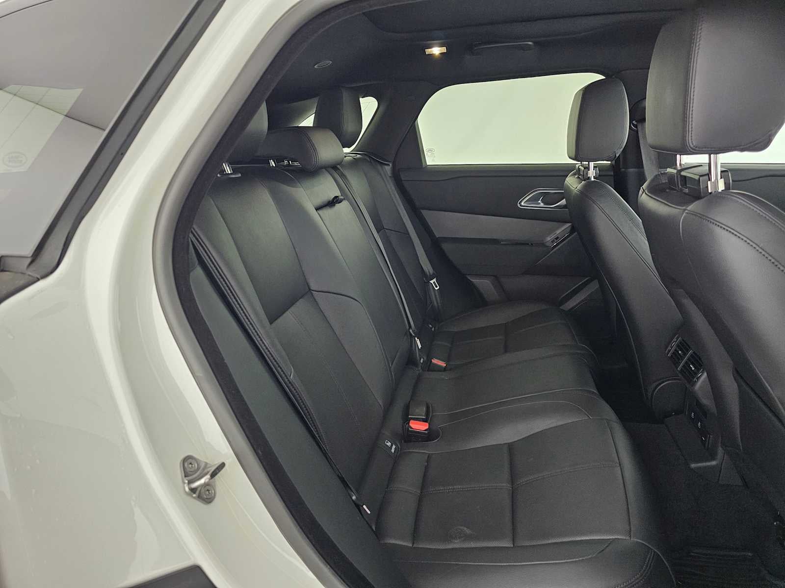 2024 Land Rover Range Rover Velar Dynamic SE