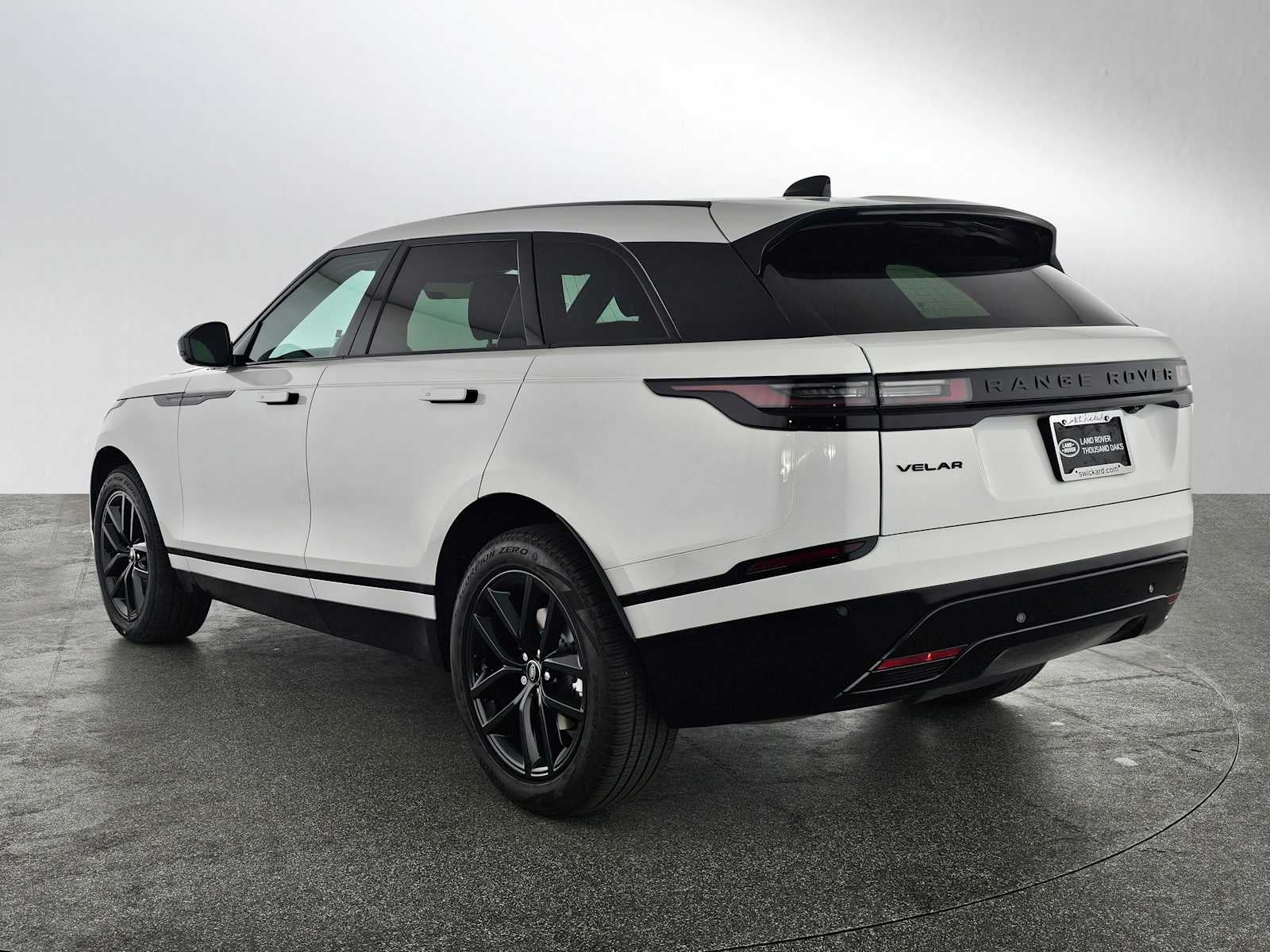 2024 Land Rover Range Rover Velar Dynamic SE
