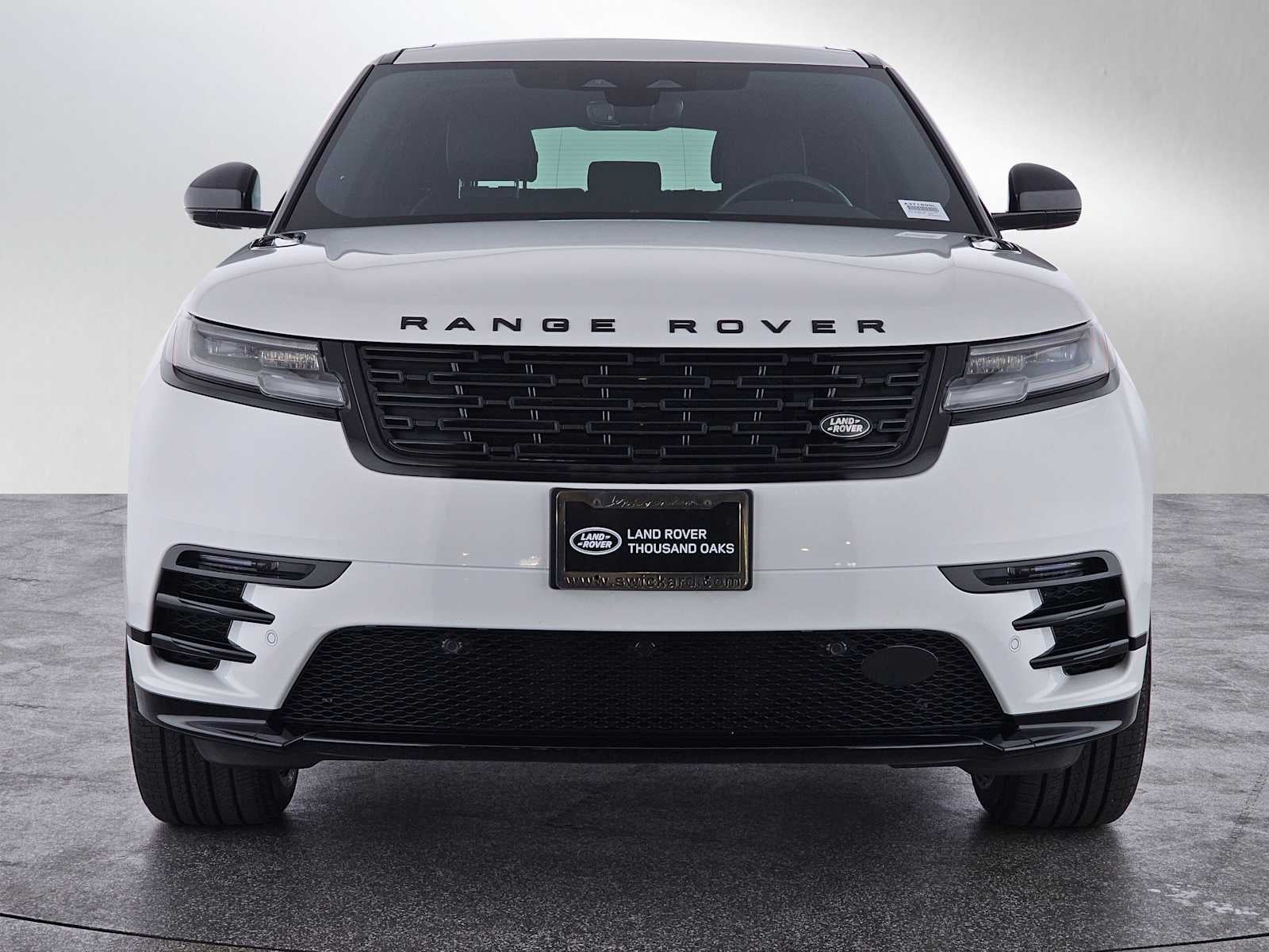 2024 Land Rover Range Rover Velar Dynamic SE