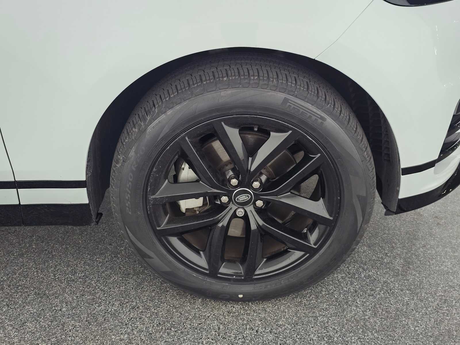 2024 Land Rover Range Rover Velar Dynamic SE