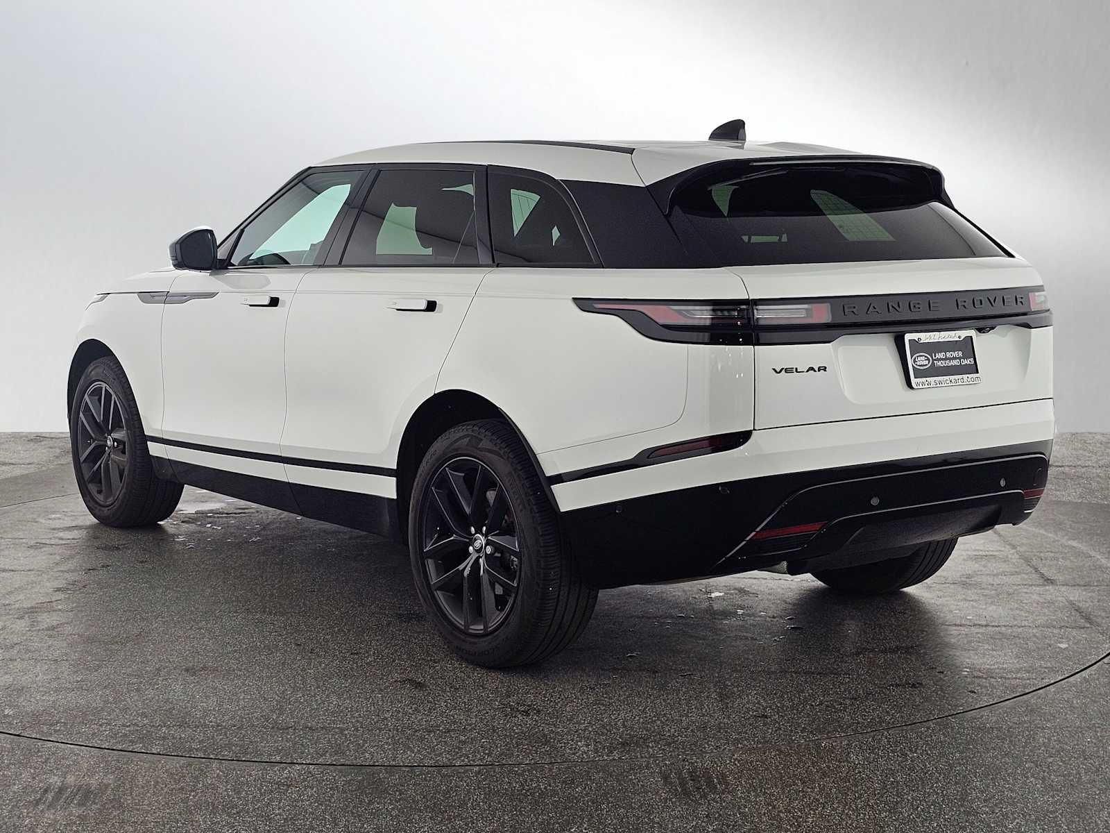 2024 Land Rover Range Rover Velar Dynamic SE