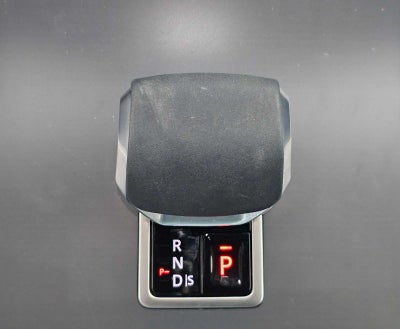 2025 Land Rover Range Rover Velar Dynamic SE