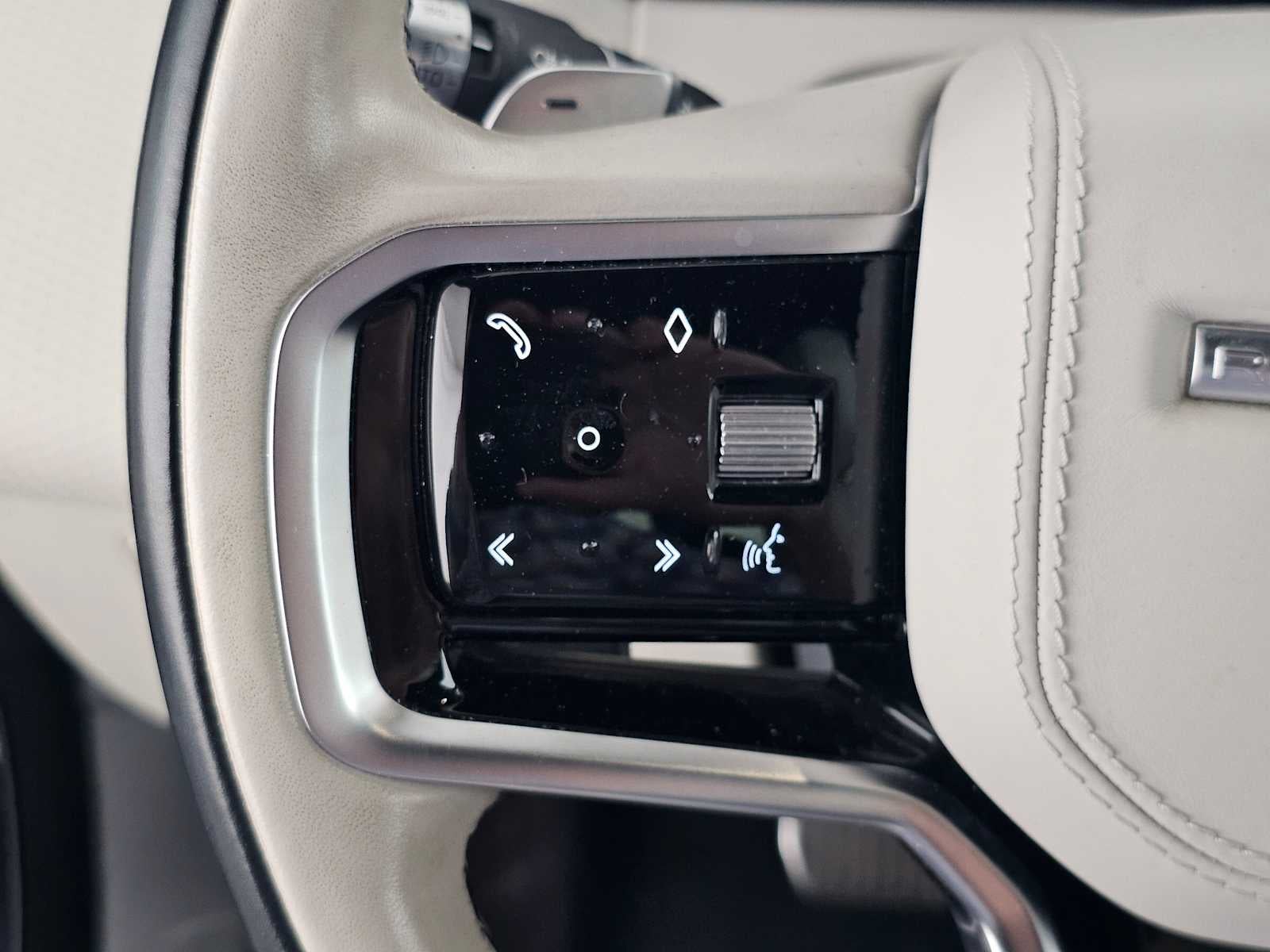 2021 Land Rover Range Rover Velar R-Dynamic S
