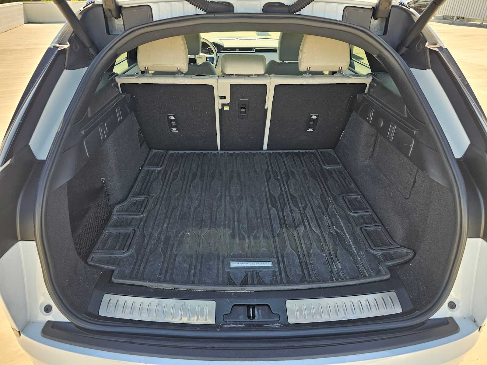 2022 Land Rover Range Rover Velar R-Dynamic S