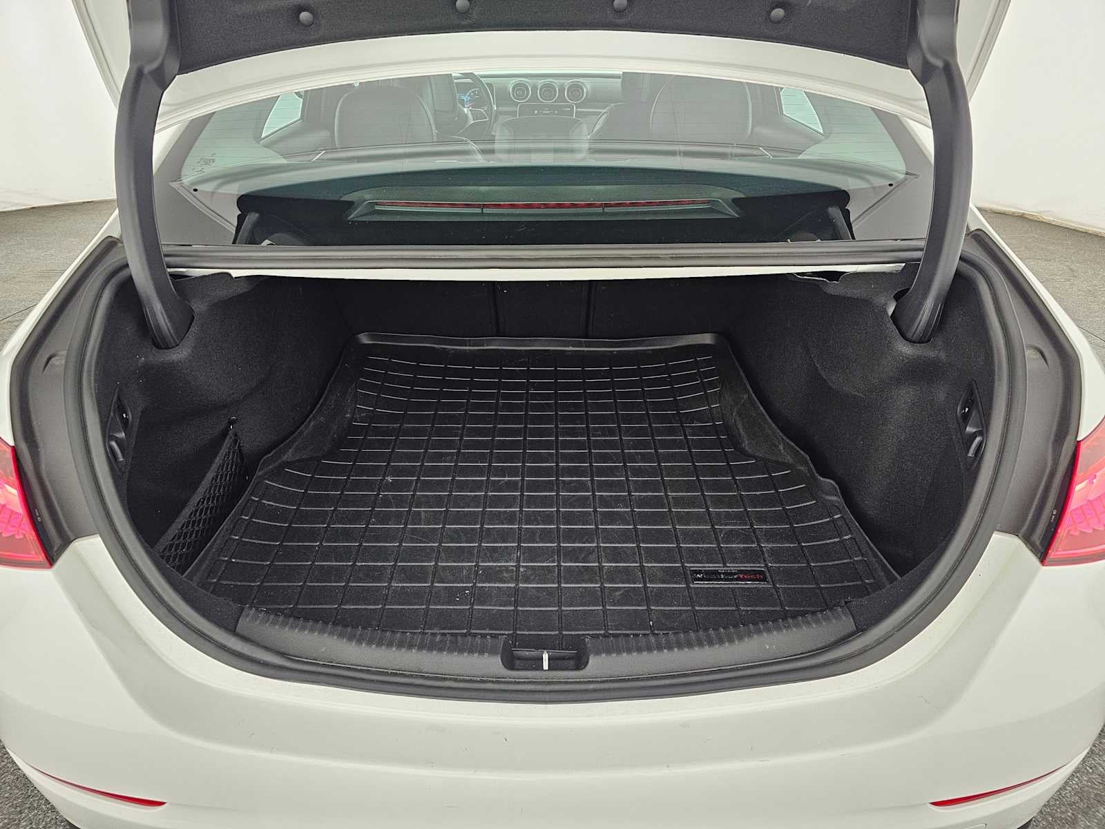 2022 Mercedes-Benz C 300 C 300