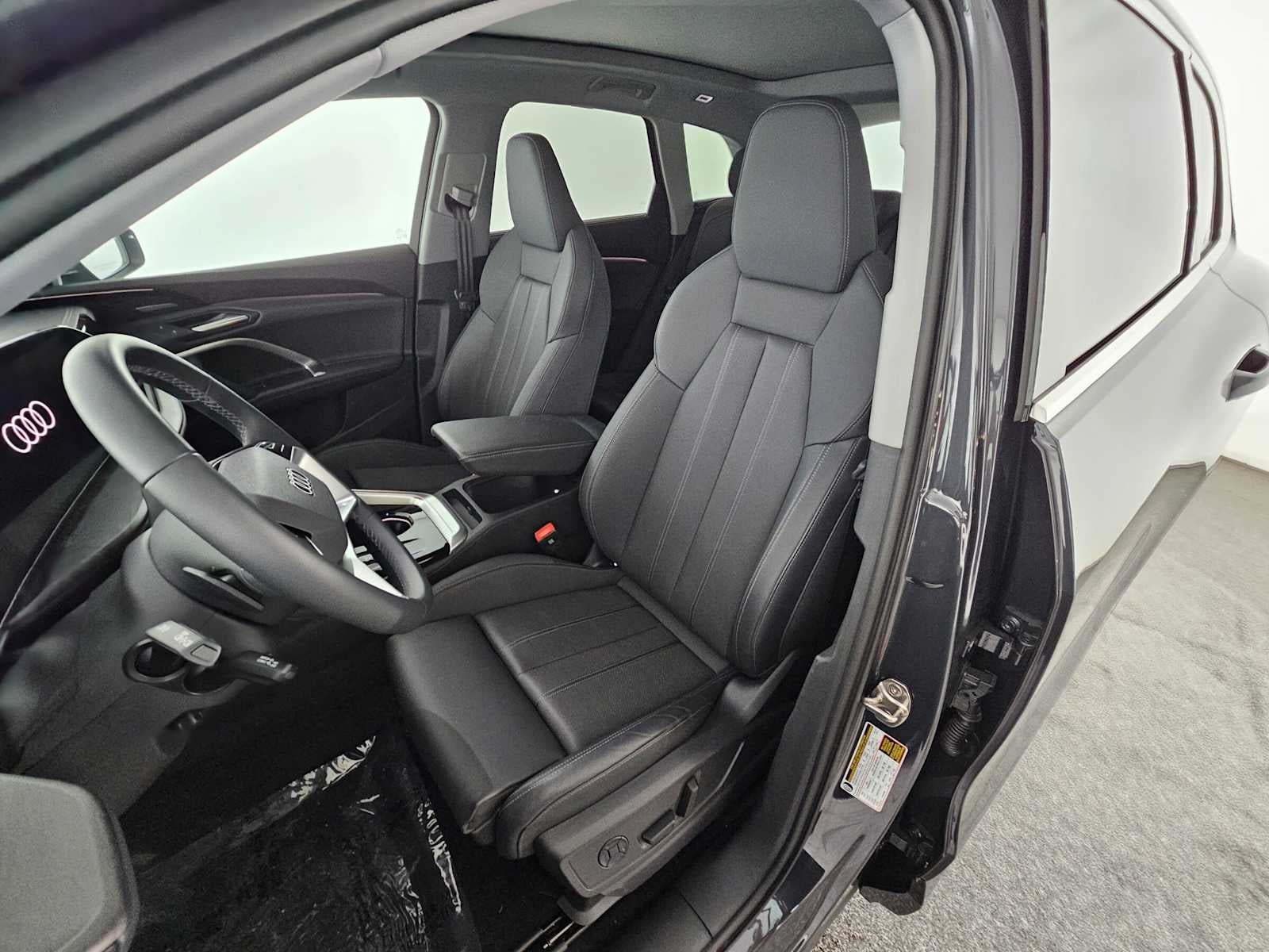 2025 Audi New Q5 Premium Plus