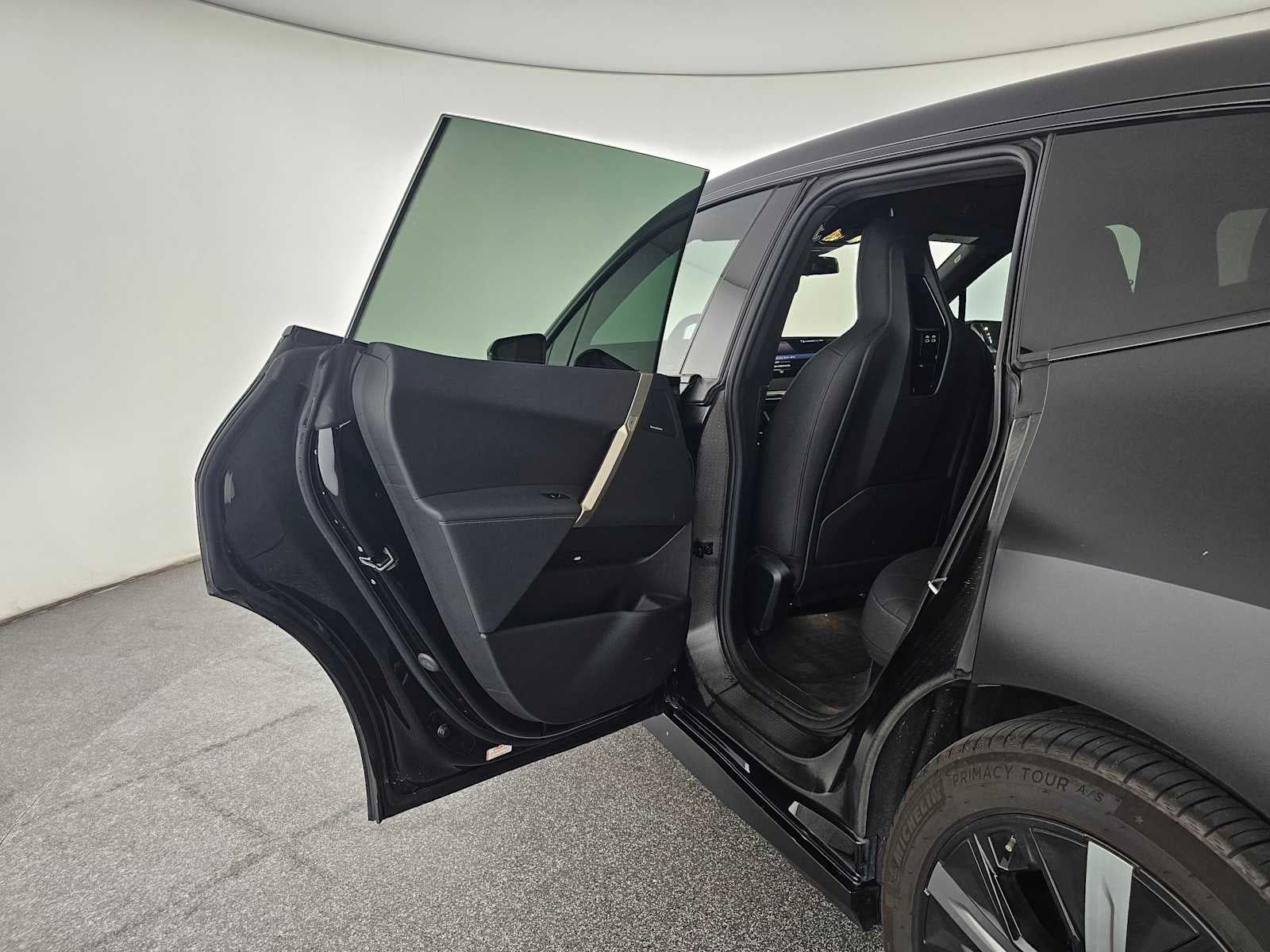 2023 BMW iX xDrive50