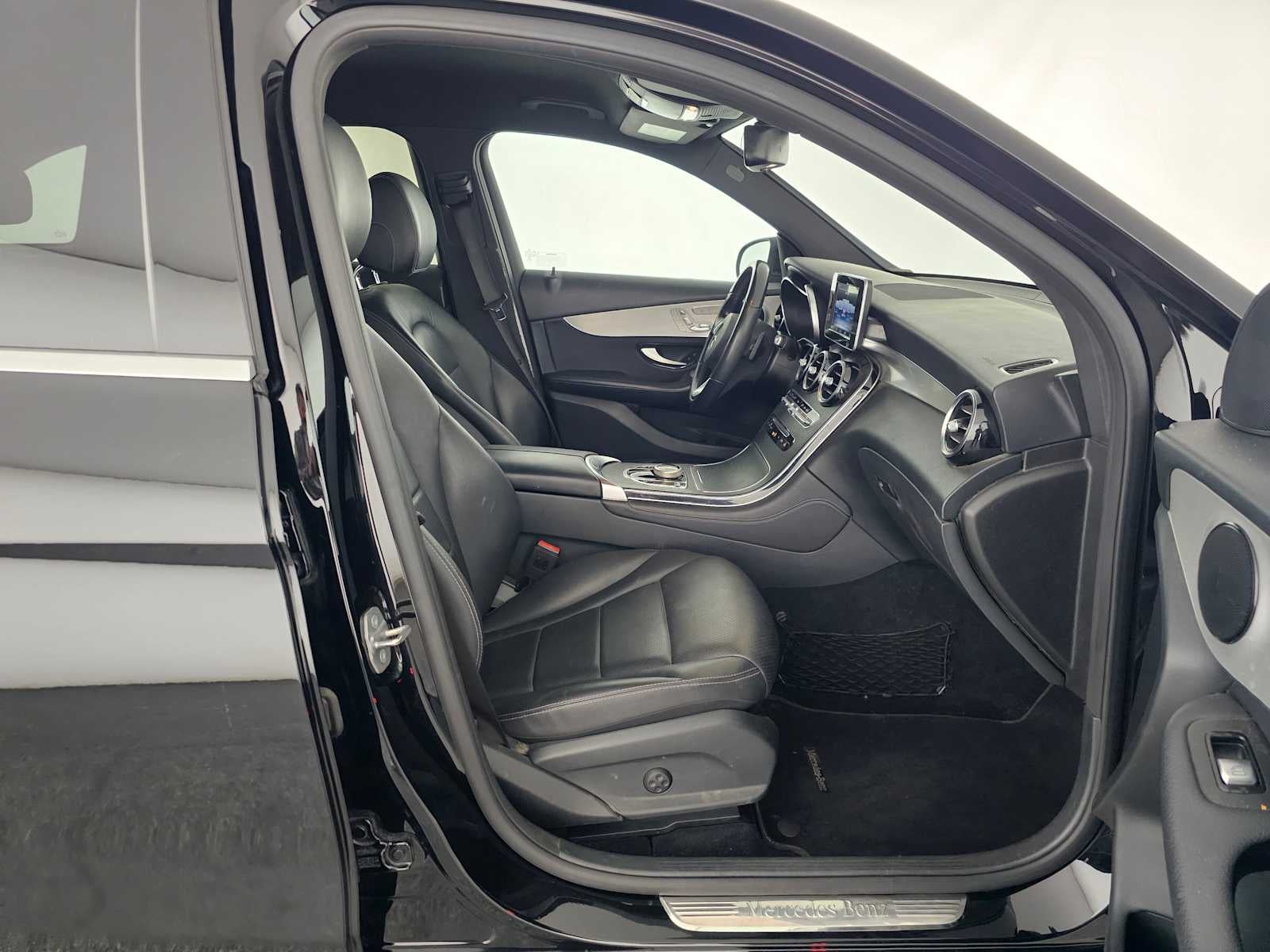 2019 Mercedes-Benz GLC GLC 300