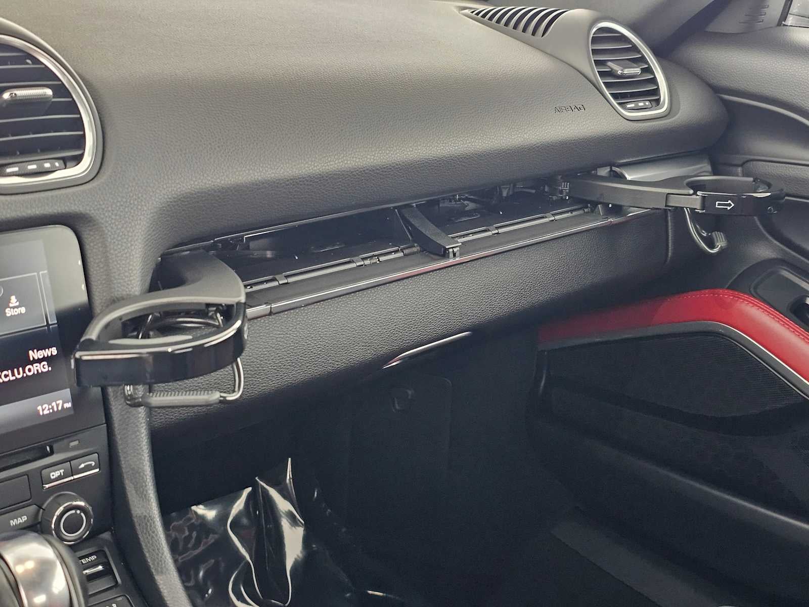 2022 Porsche 718 Cayman T