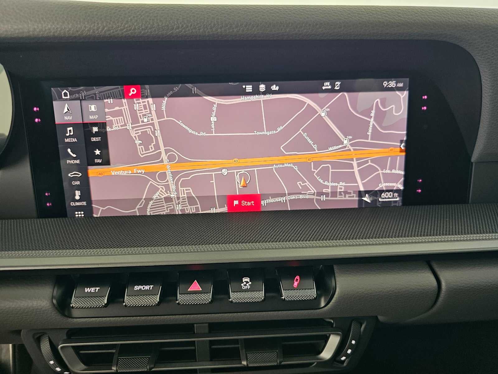 2021 Porsche 911 Carrera