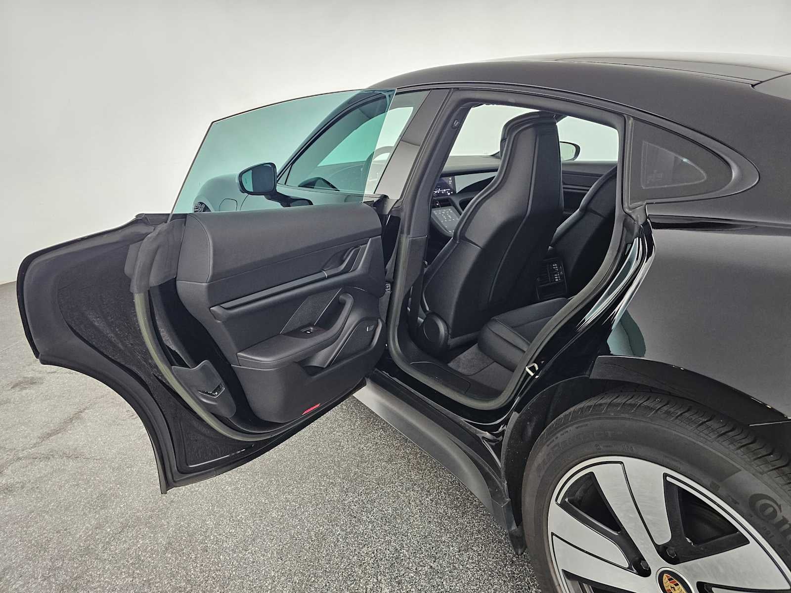 2023 Porsche Taycan RWD