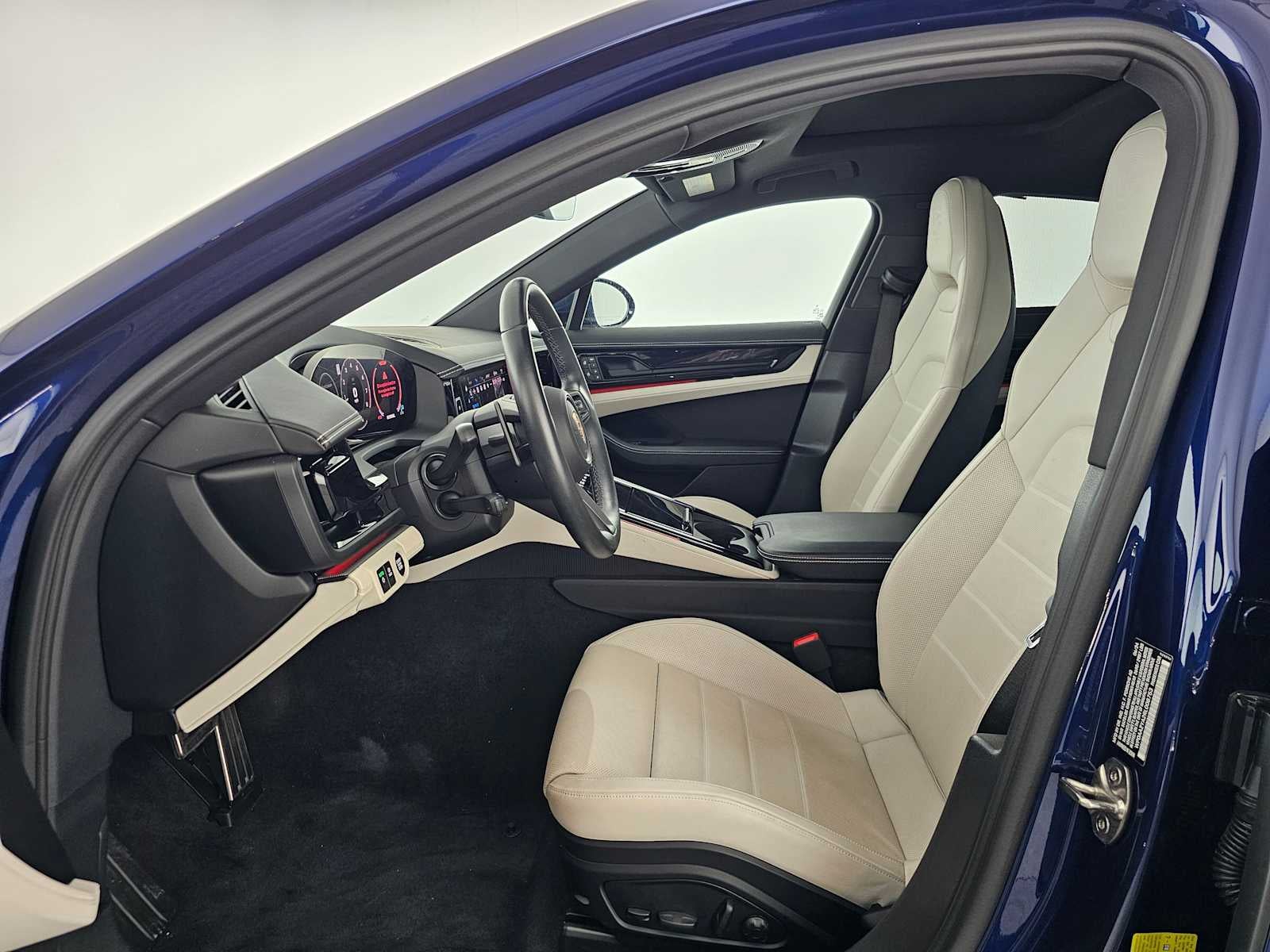 2024 Porsche Panamera 4